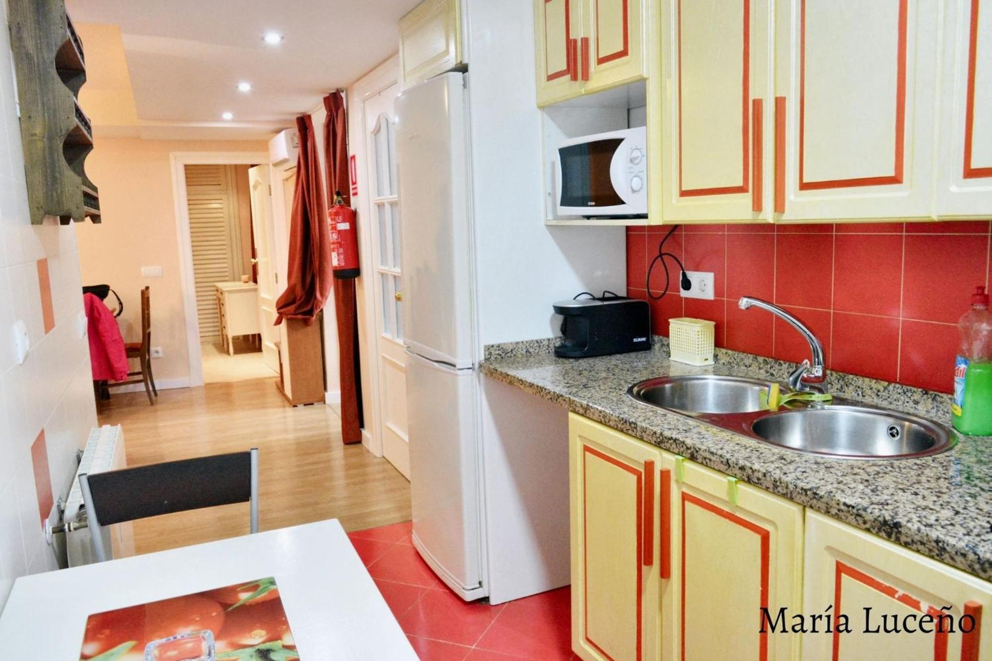 Comfortable Apartment In Caceres 55 M² Welcoming Terrace Zewnętrze zdjęcie