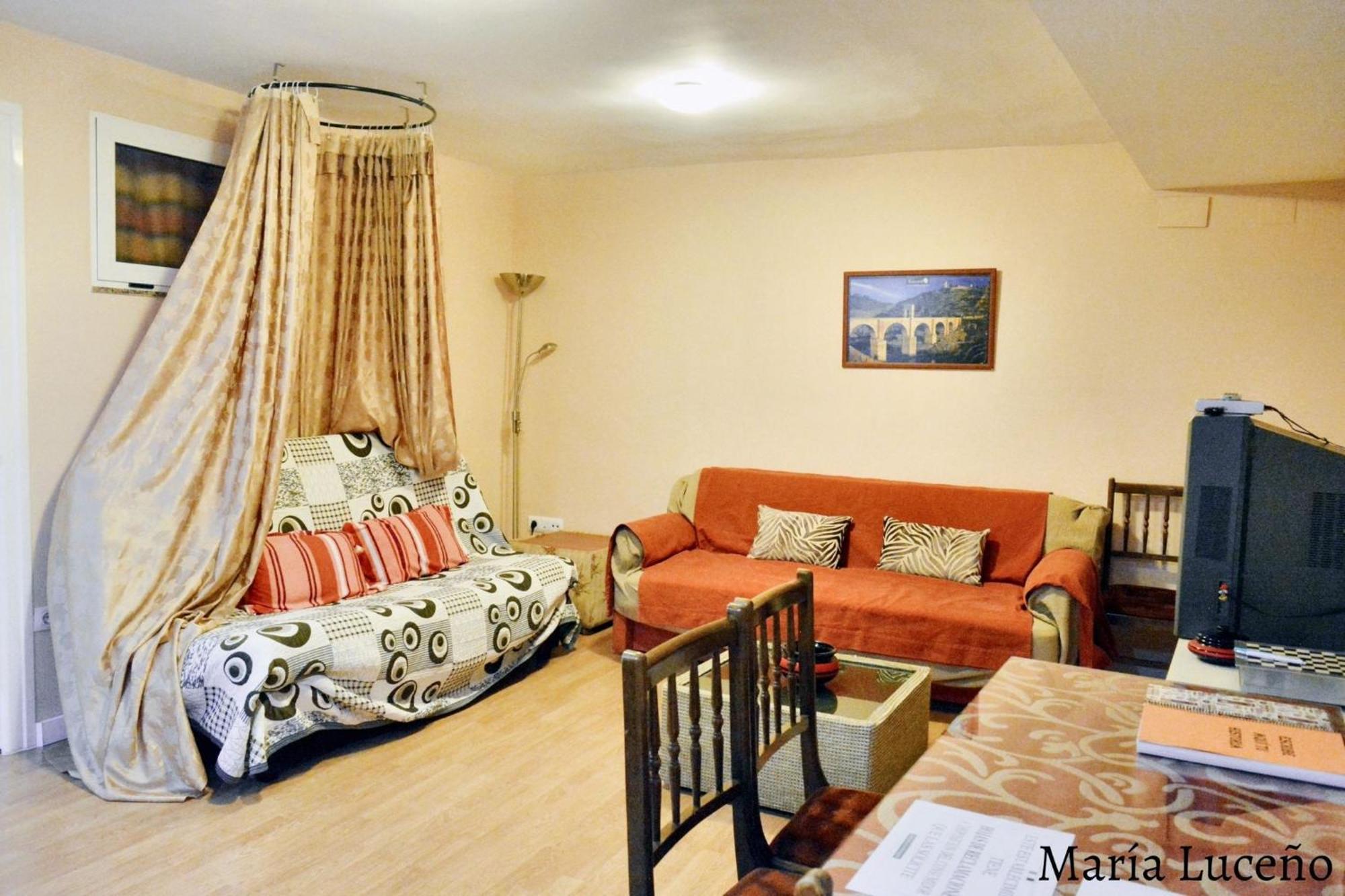 Comfortable Apartment In Caceres 55 M² Welcoming Terrace Zewnętrze zdjęcie